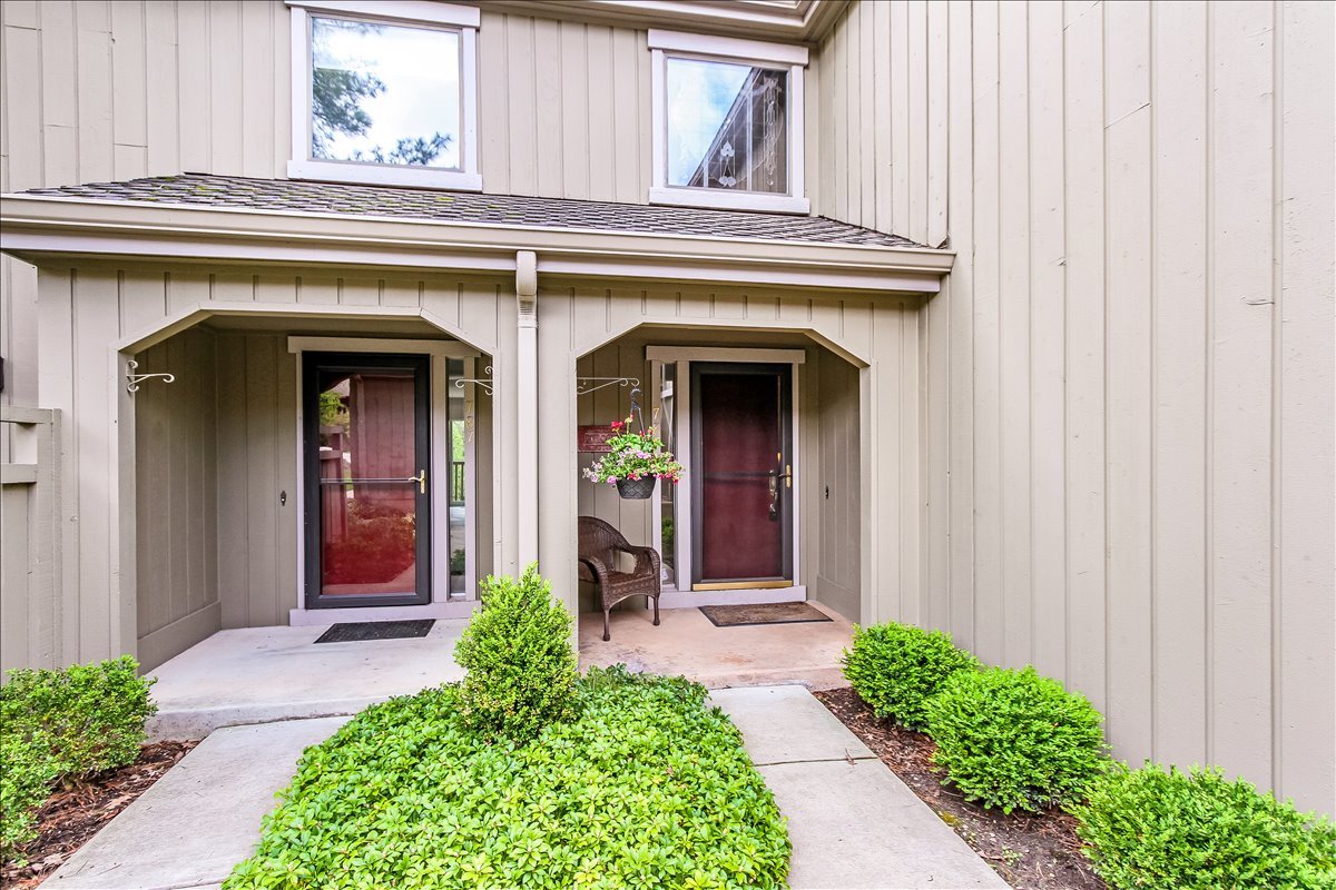 789 Oak Hill Road