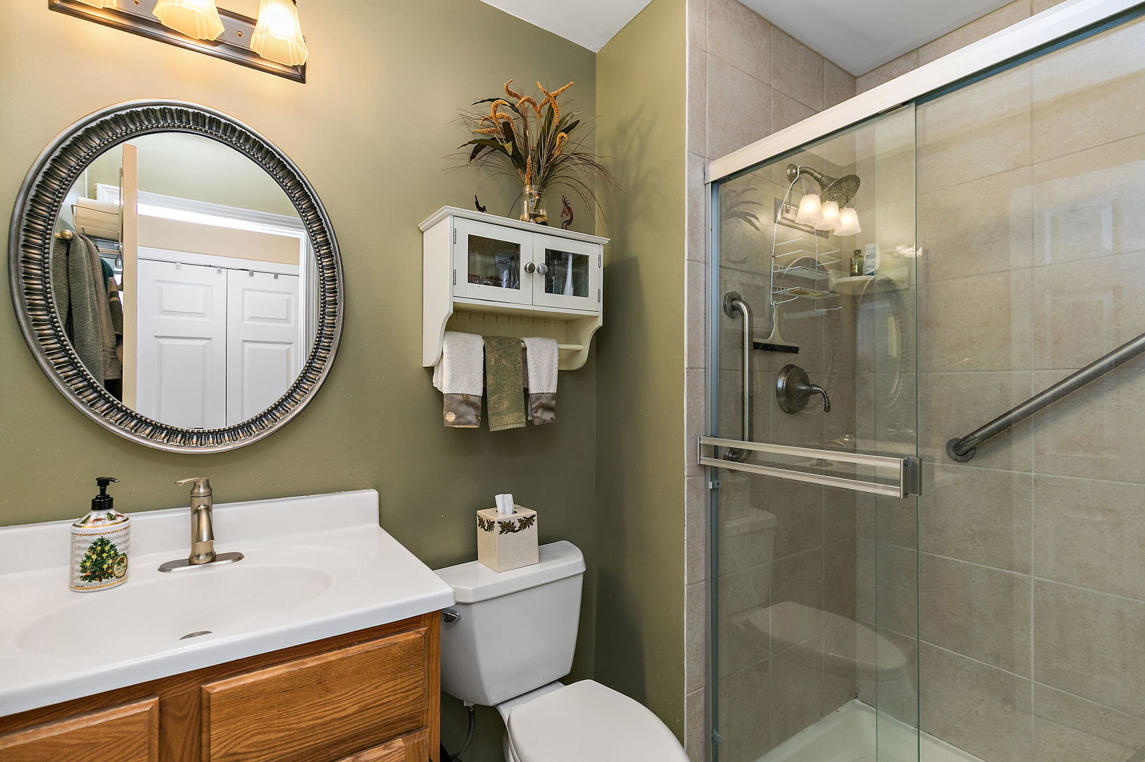 723 Golf Lane Unit: 944