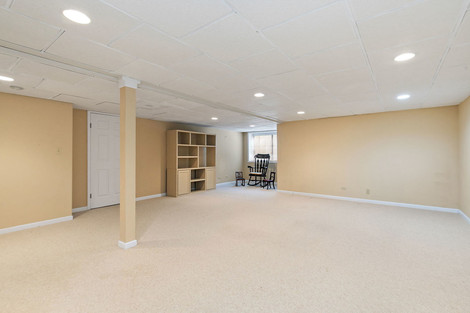 723 Golf Lane Unit: 944