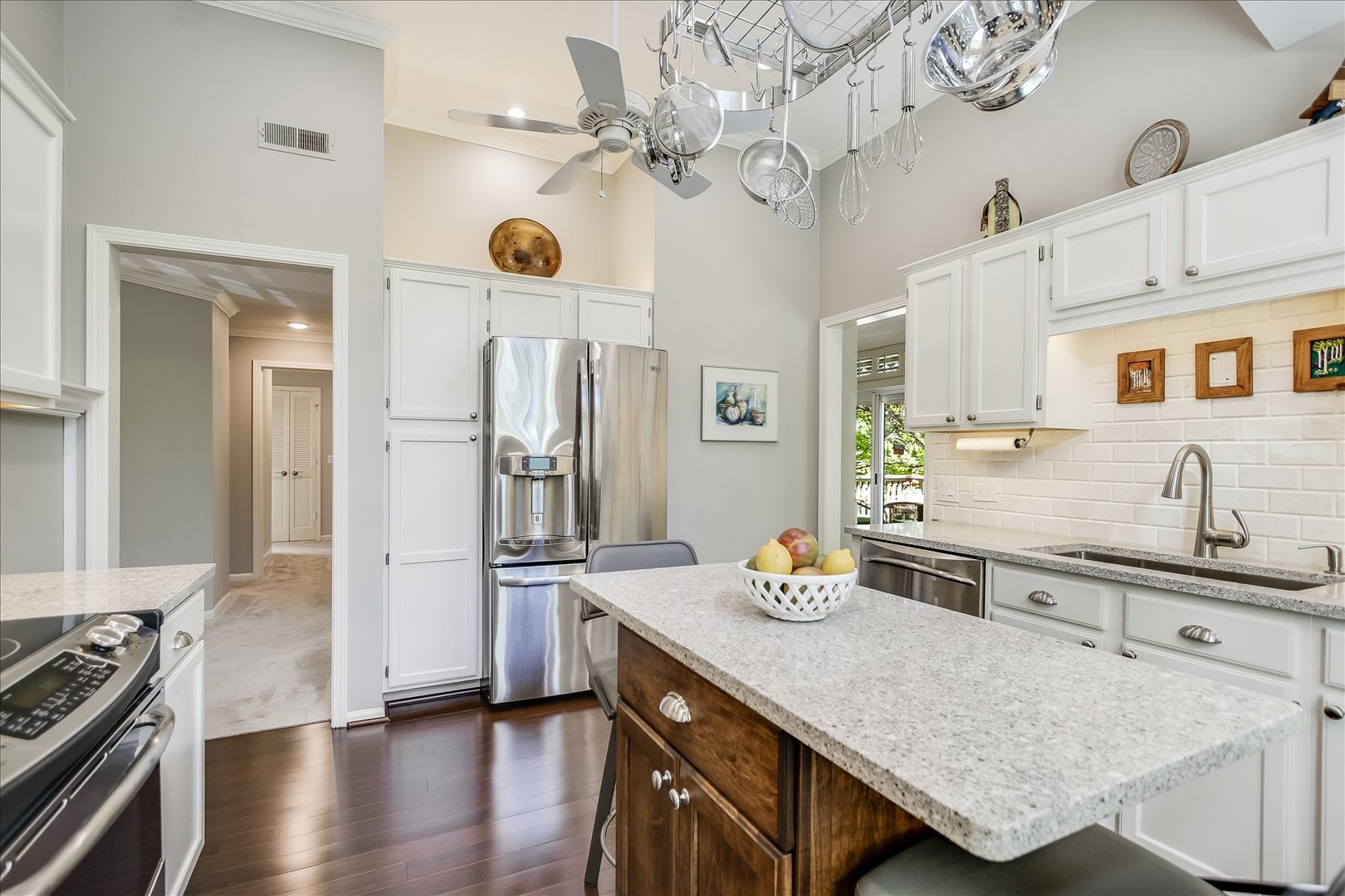 669 Golf Lane Unit: 669