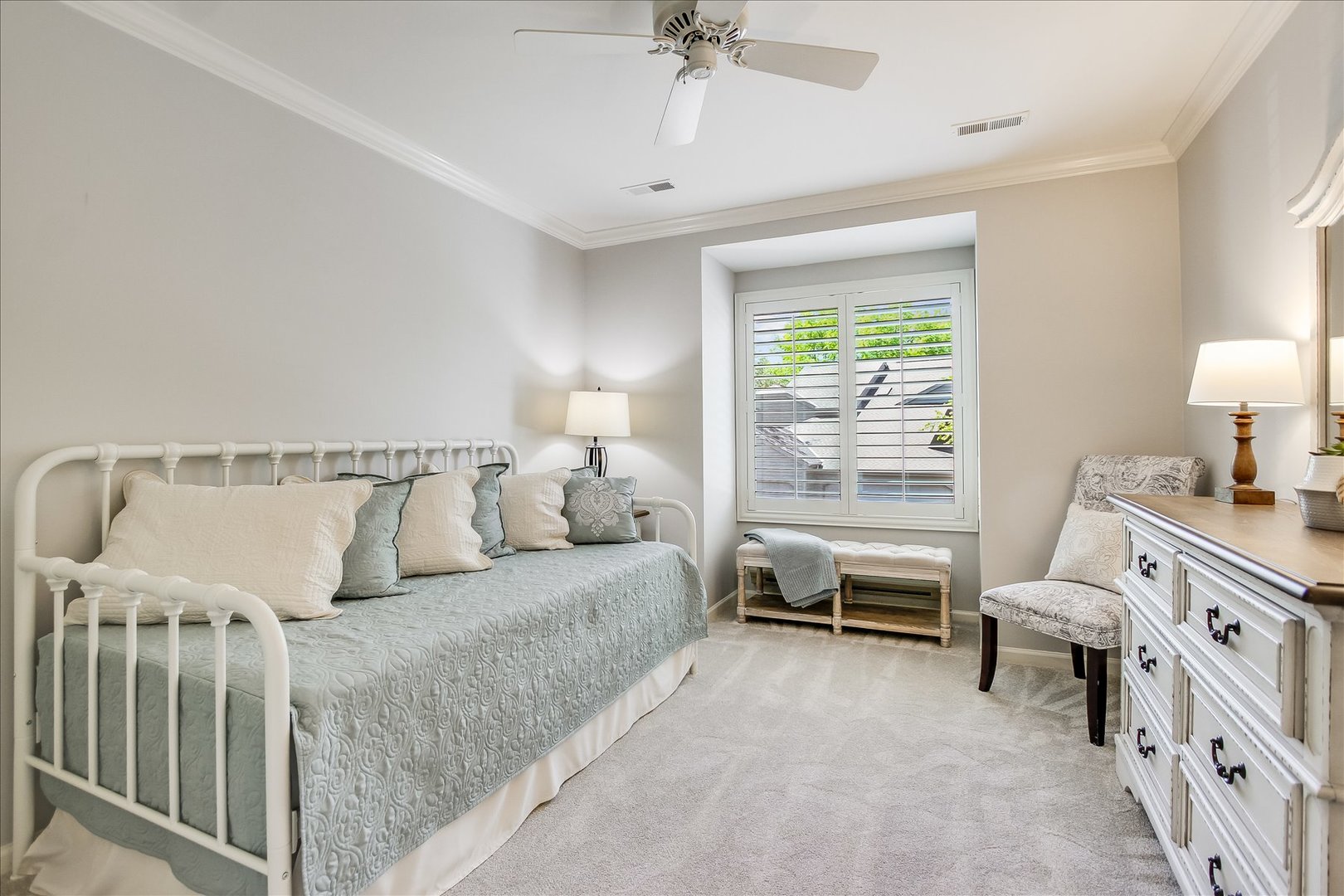 669 Golf Lane Unit: 669