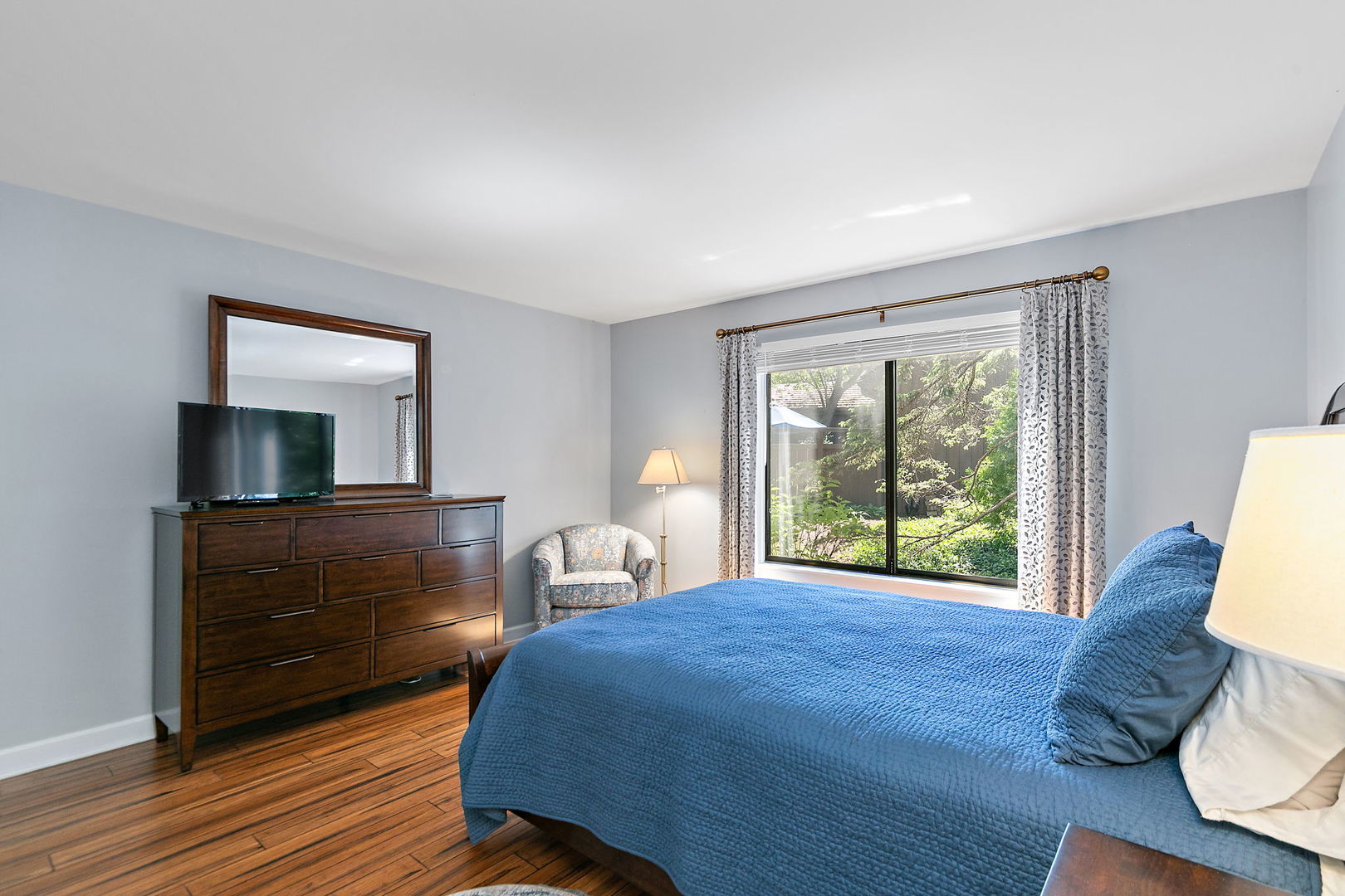 256 THORNHILL Lane Unit: C