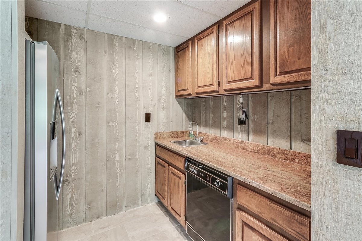 244 Hickory Lane