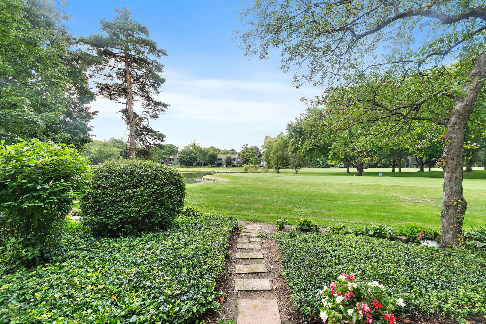 404 Shoreline Road Unit: 298