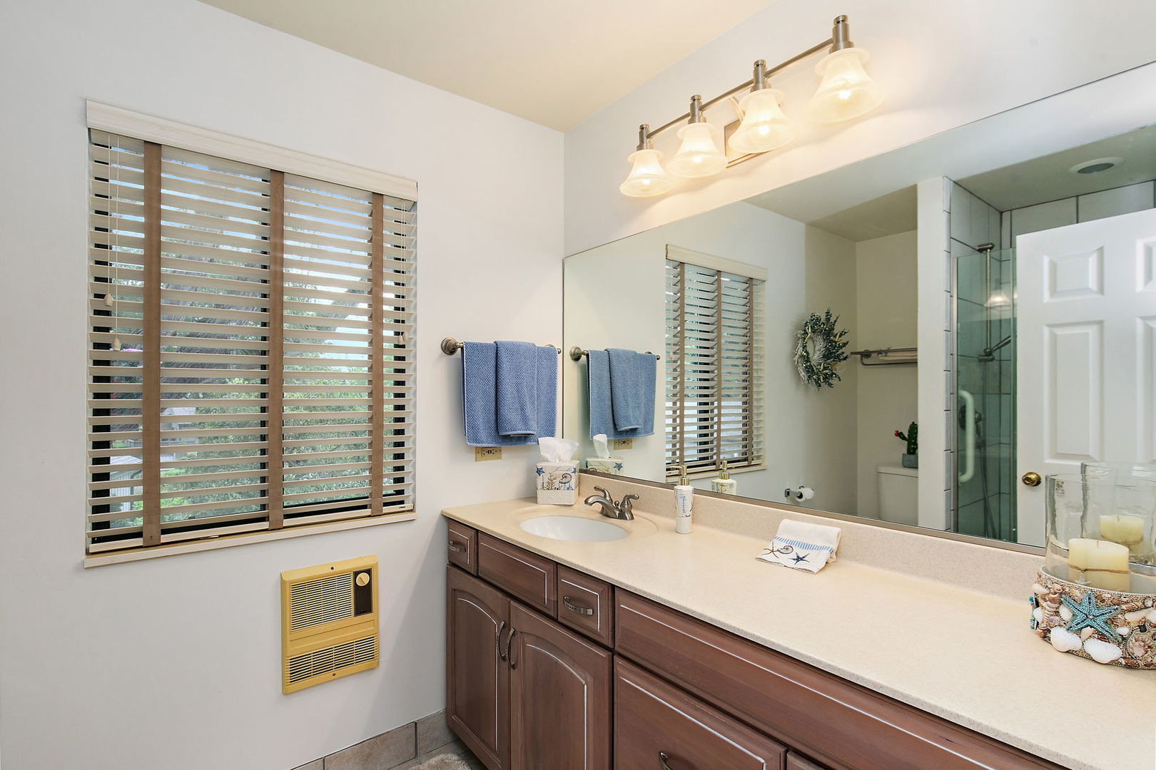 404 Shoreline Road Unit: 298