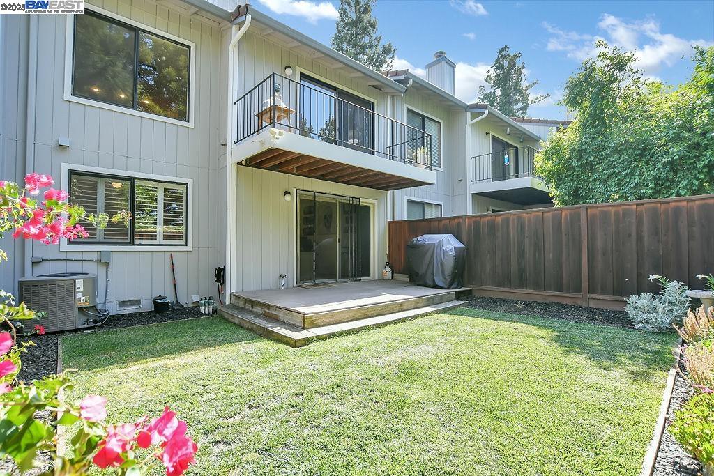 235 Via Pinada Ln