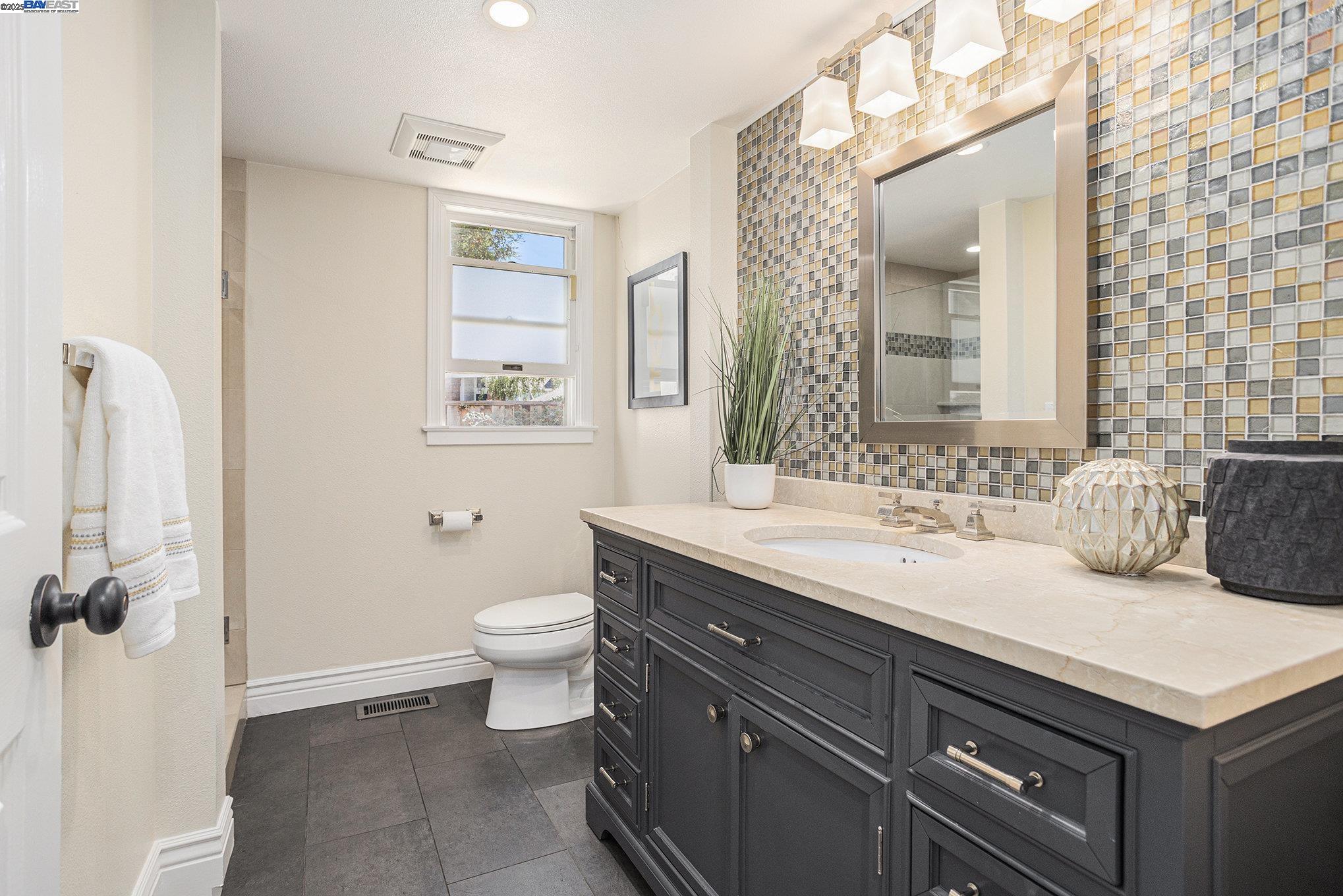 3868 Orion Ct