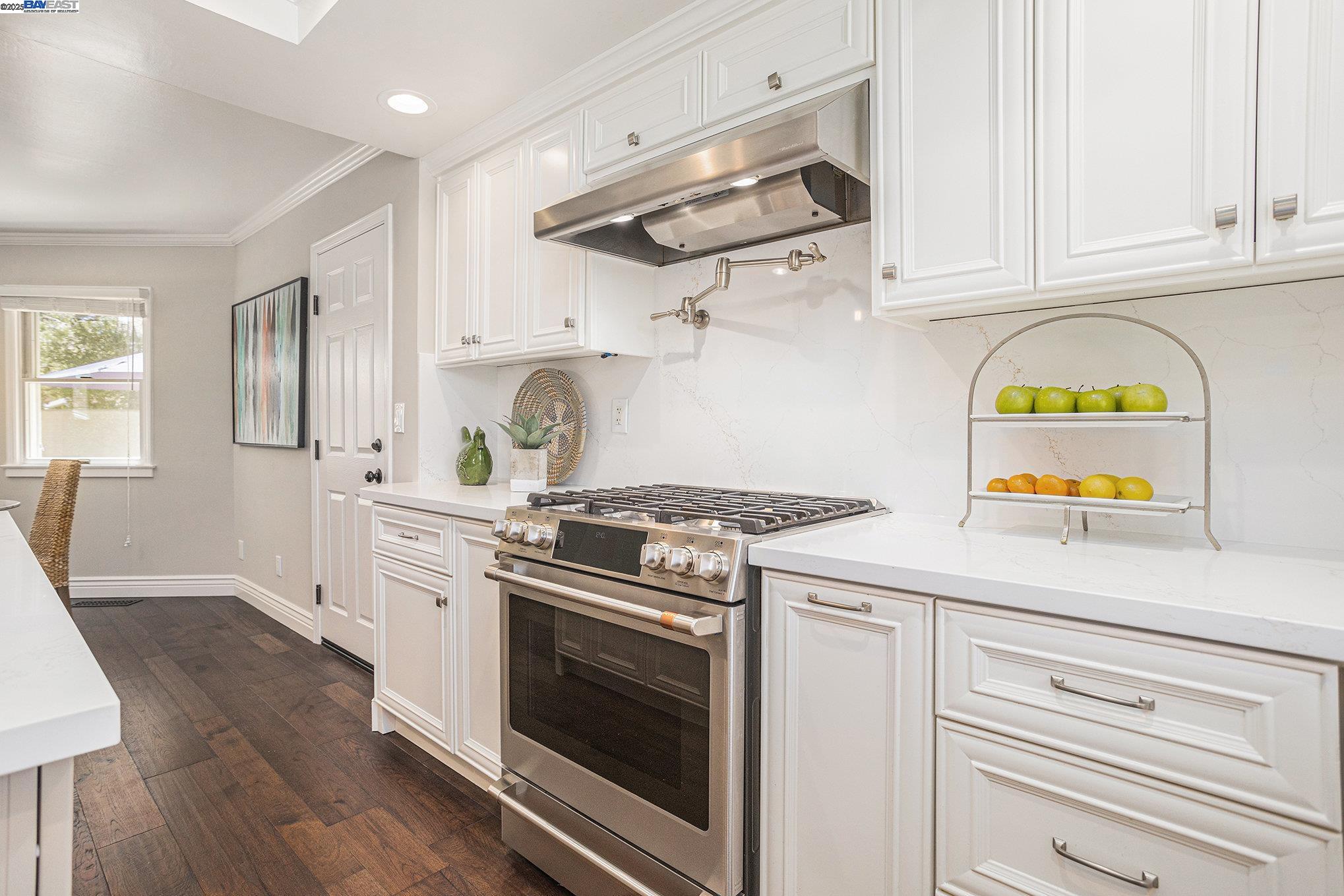 3868 Orion Ct