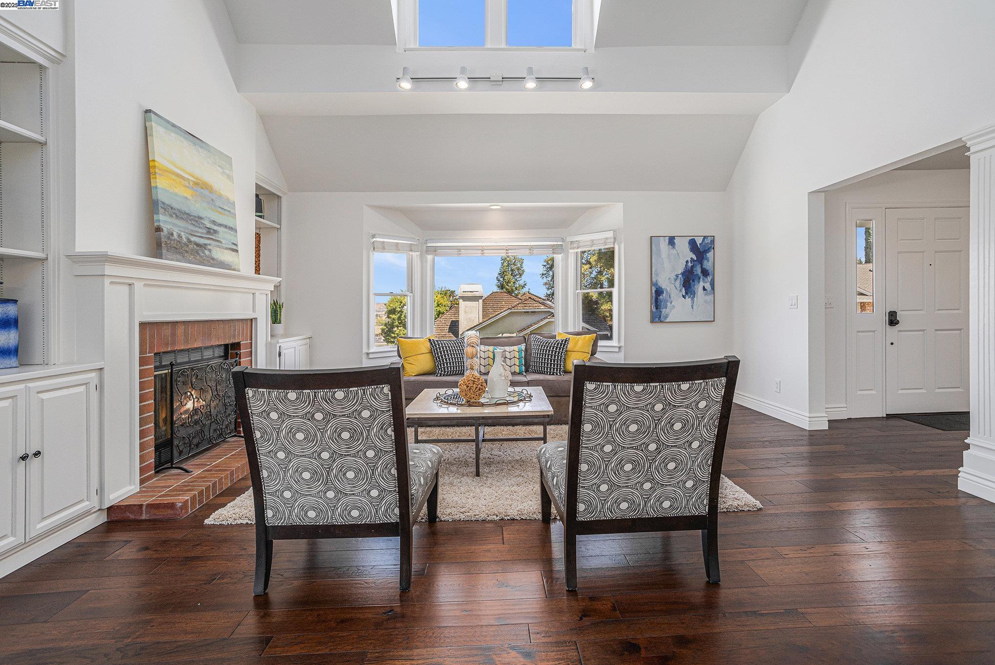 3868 Orion Ct