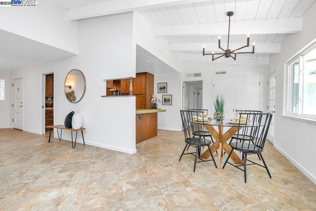 323 El Pintado Heights Dr