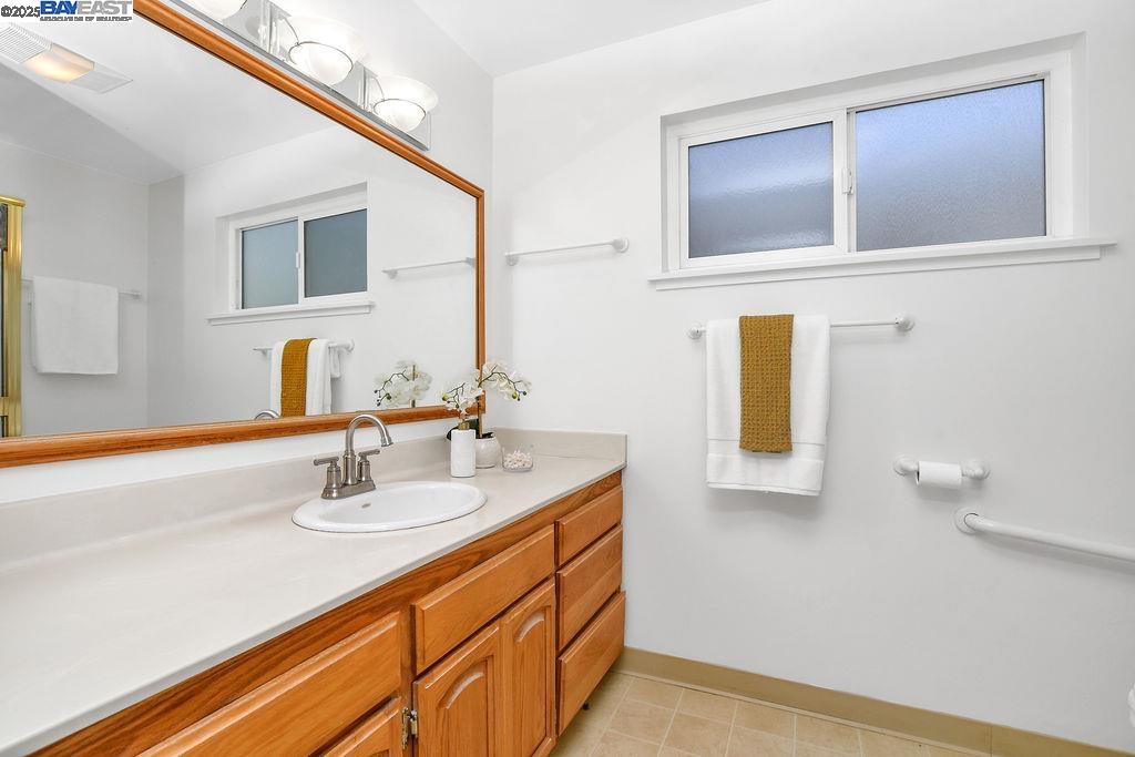323 El Pintado Heights Dr
