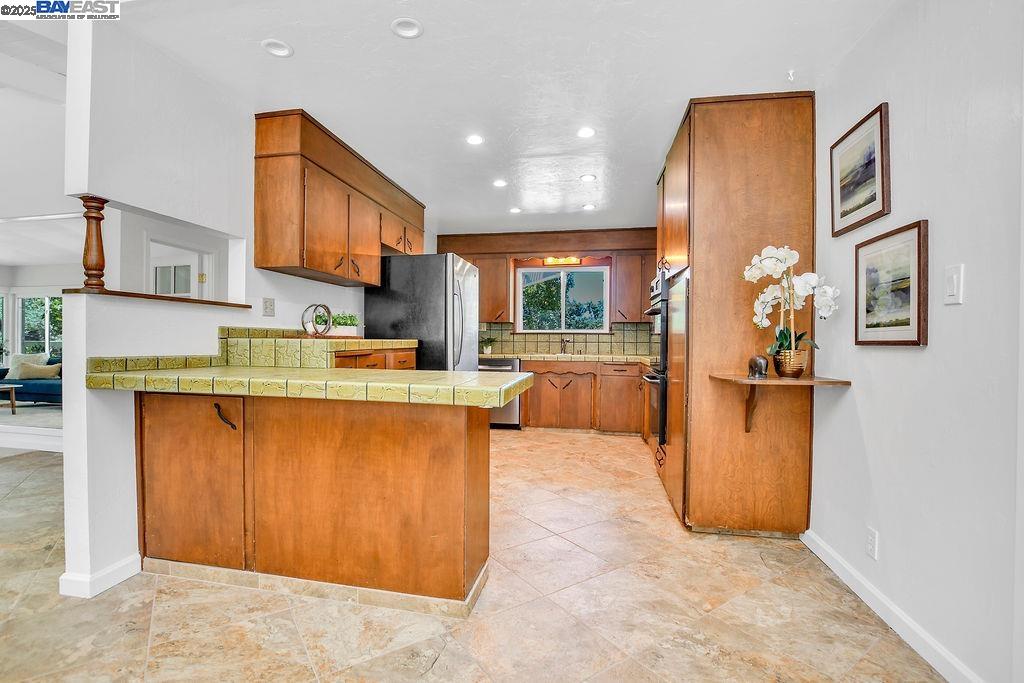 323 El Pintado Heights Dr
