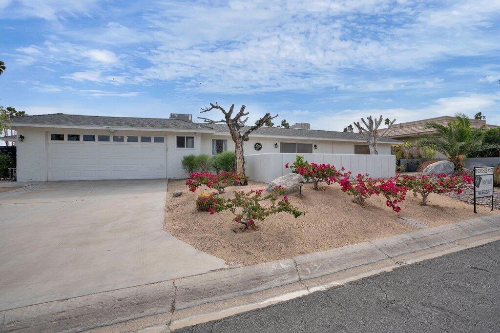 48320 Beverly Drive
