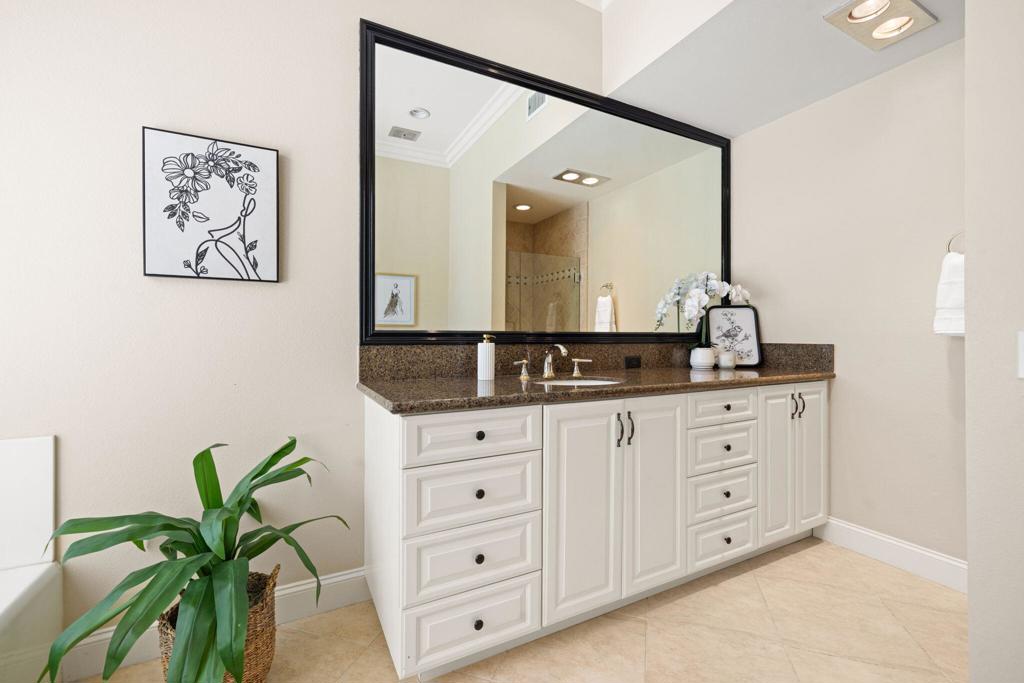 73587 El Hasson Circle