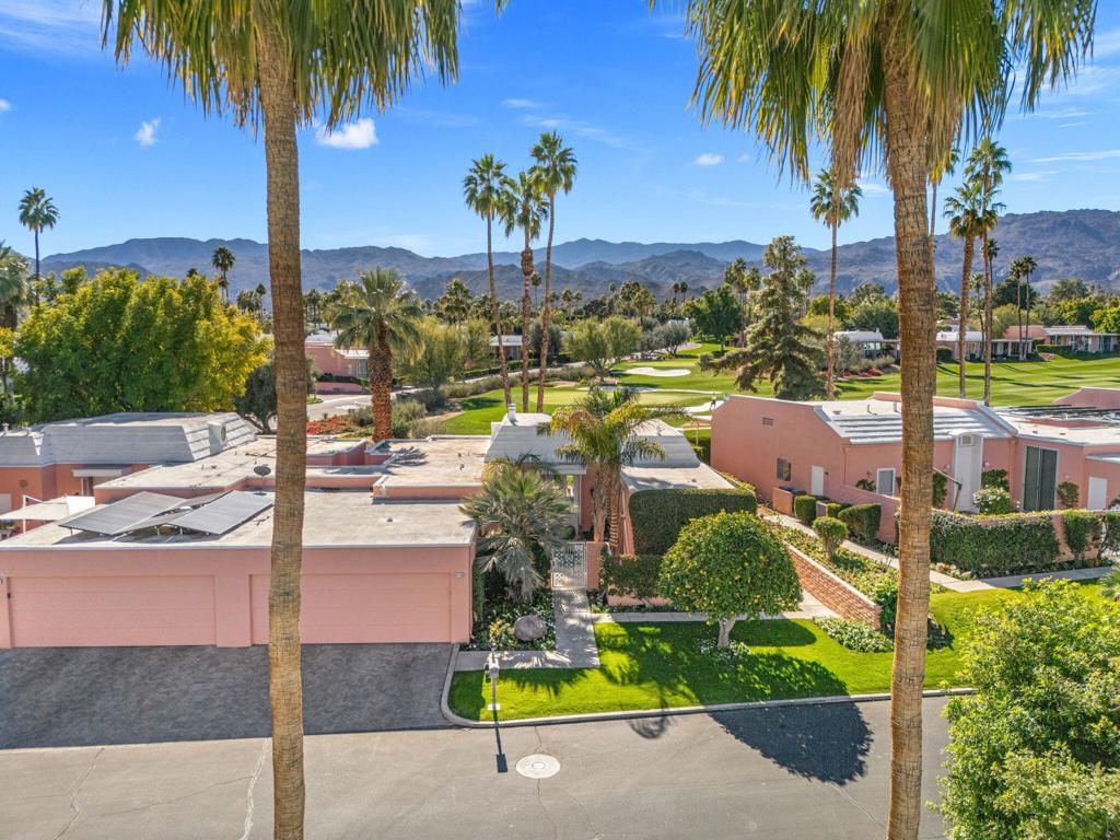 47115 El Menara Circle