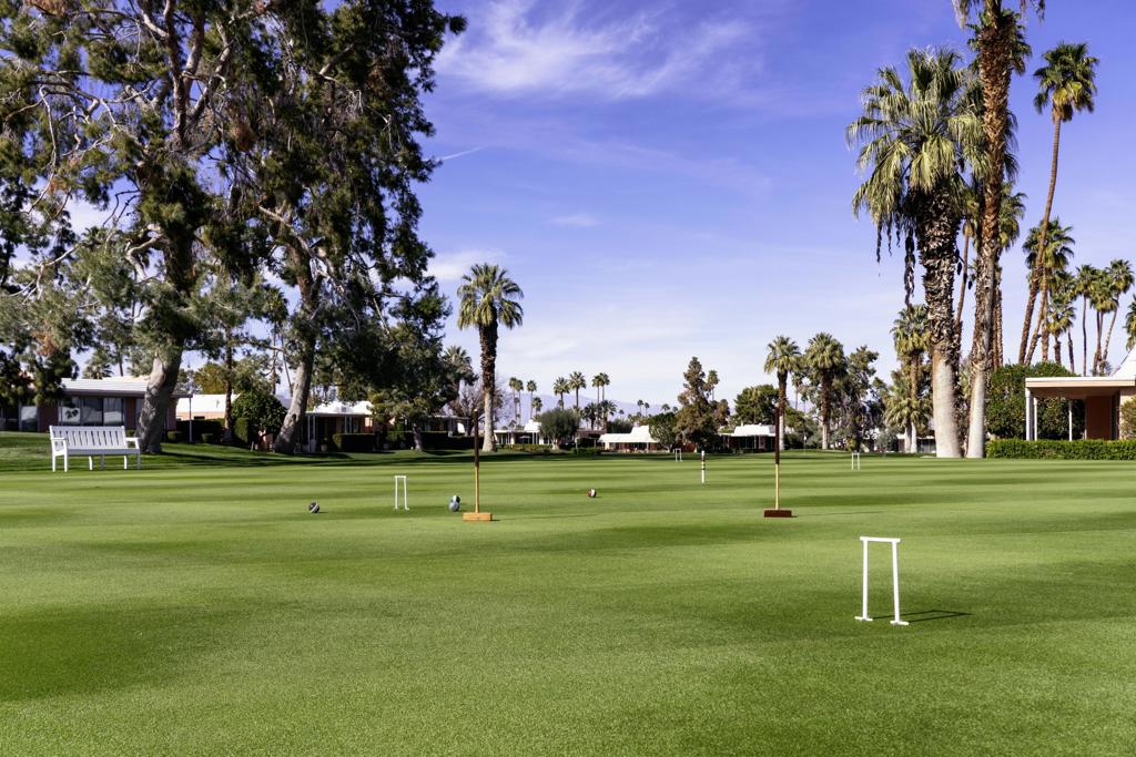 47115 El Menara Circle