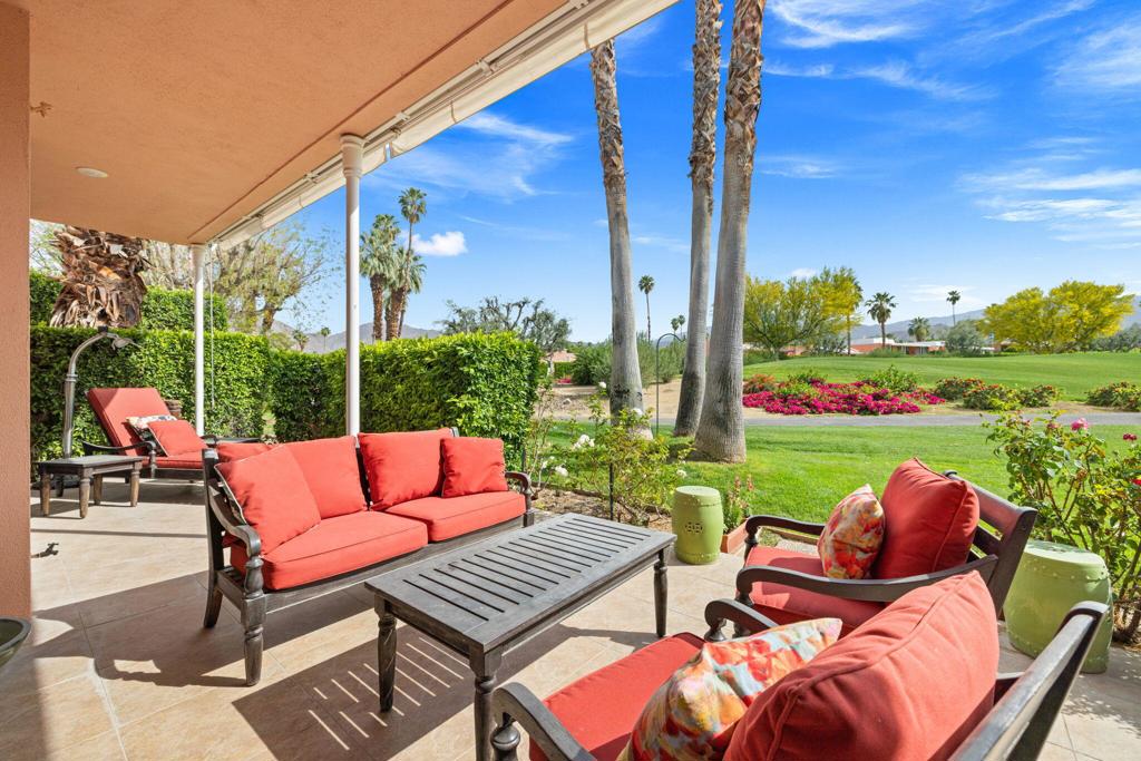 47115 El Menara Circle