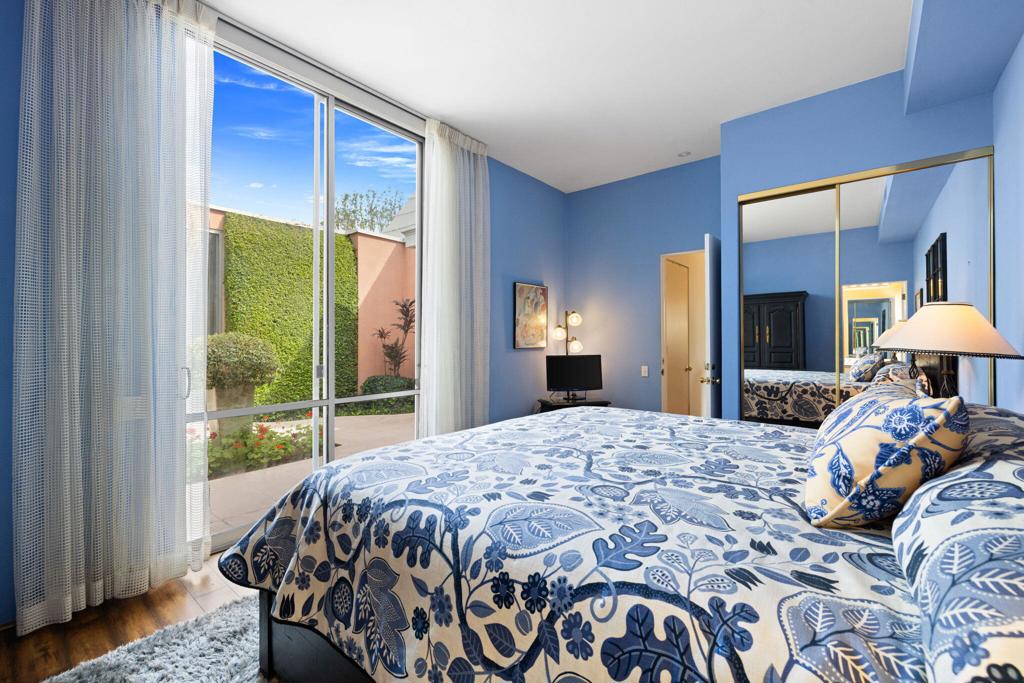 47115 El Menara Circle