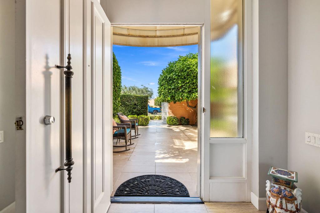 47432 Medina Drive W