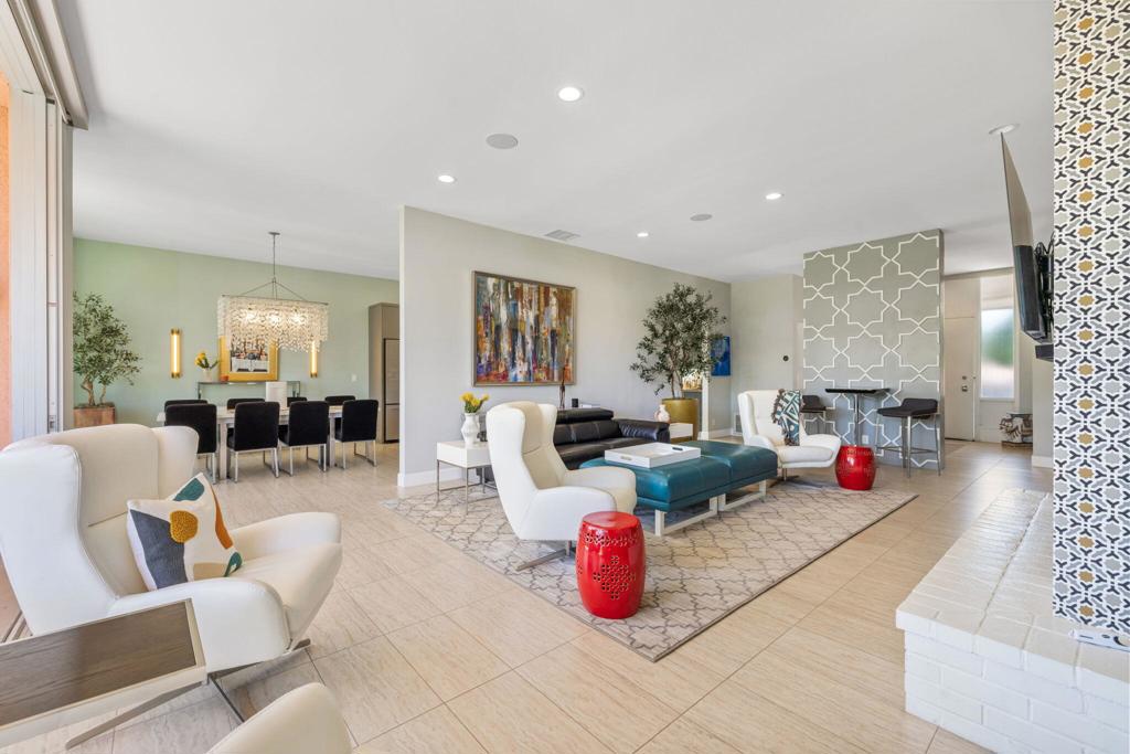 47432 Medina Drive W