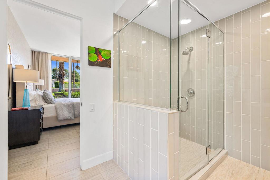 47432 Medina Drive W