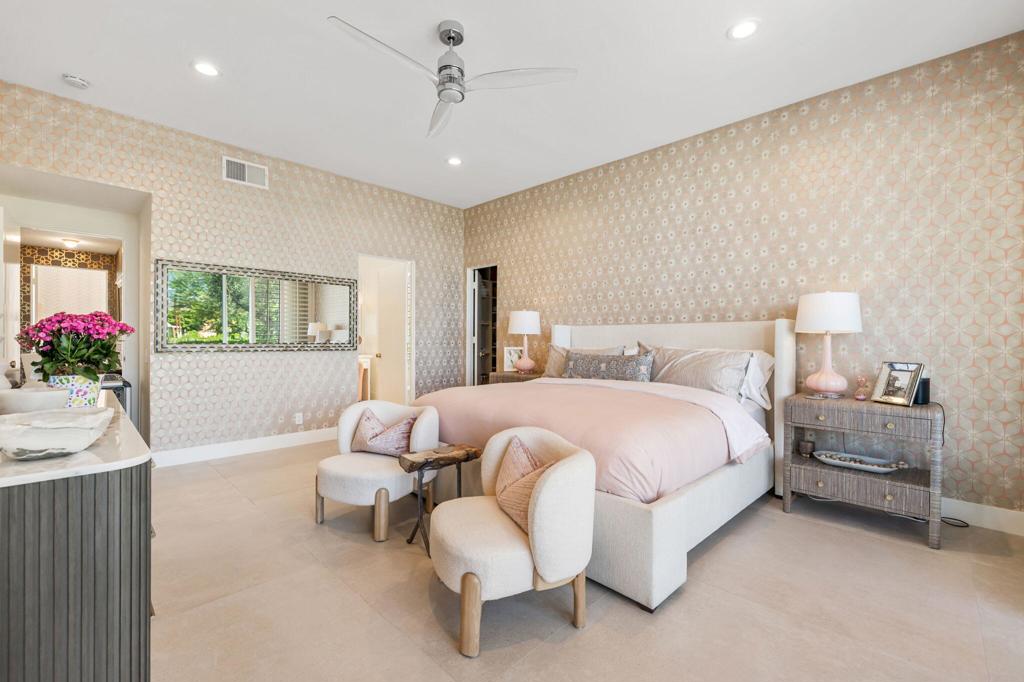 47171 El Agadir Circle