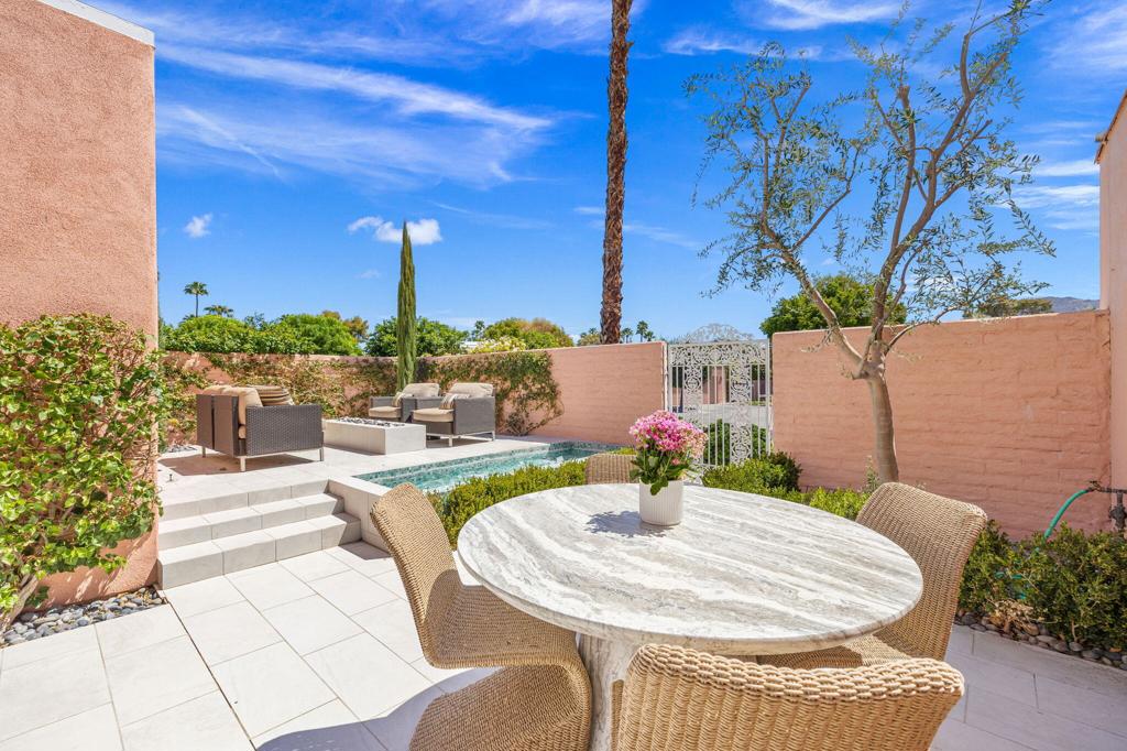 47171 El Agadir Circle