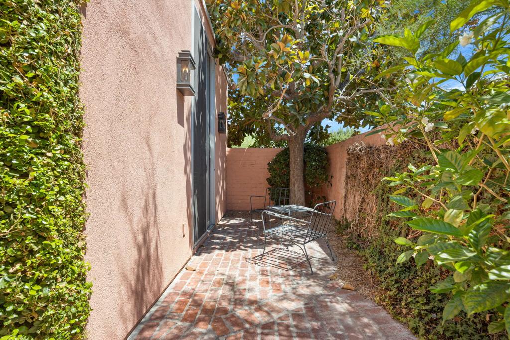 73576 Malabata Drive