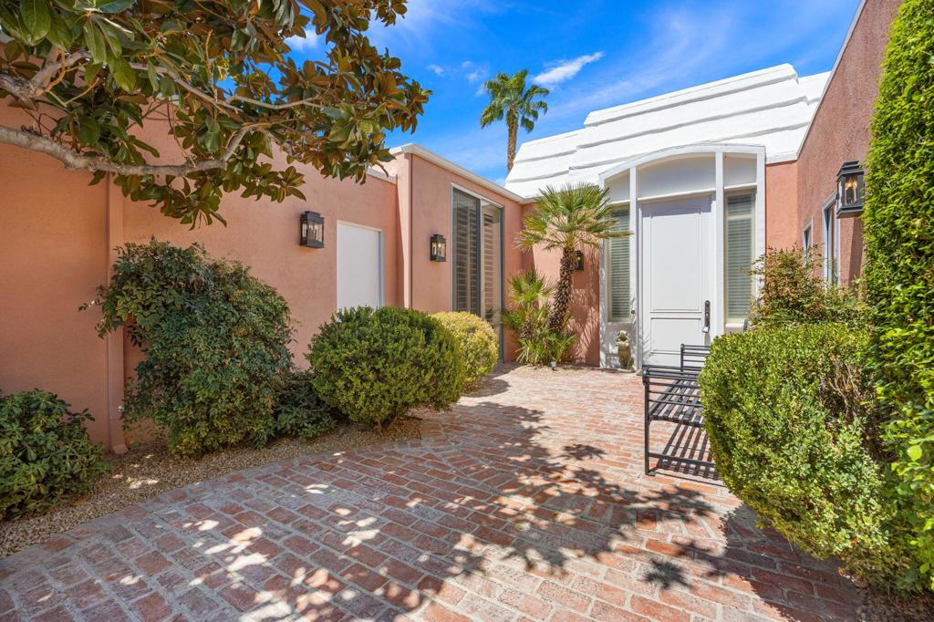 73576 Malabata Drive