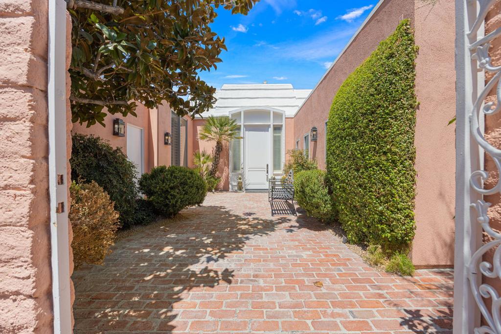 73576 Malabata Drive