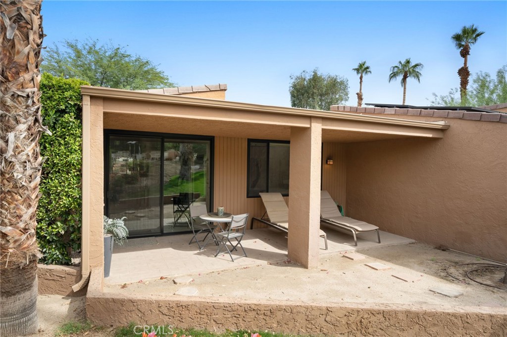 48915 Mariposa Drive