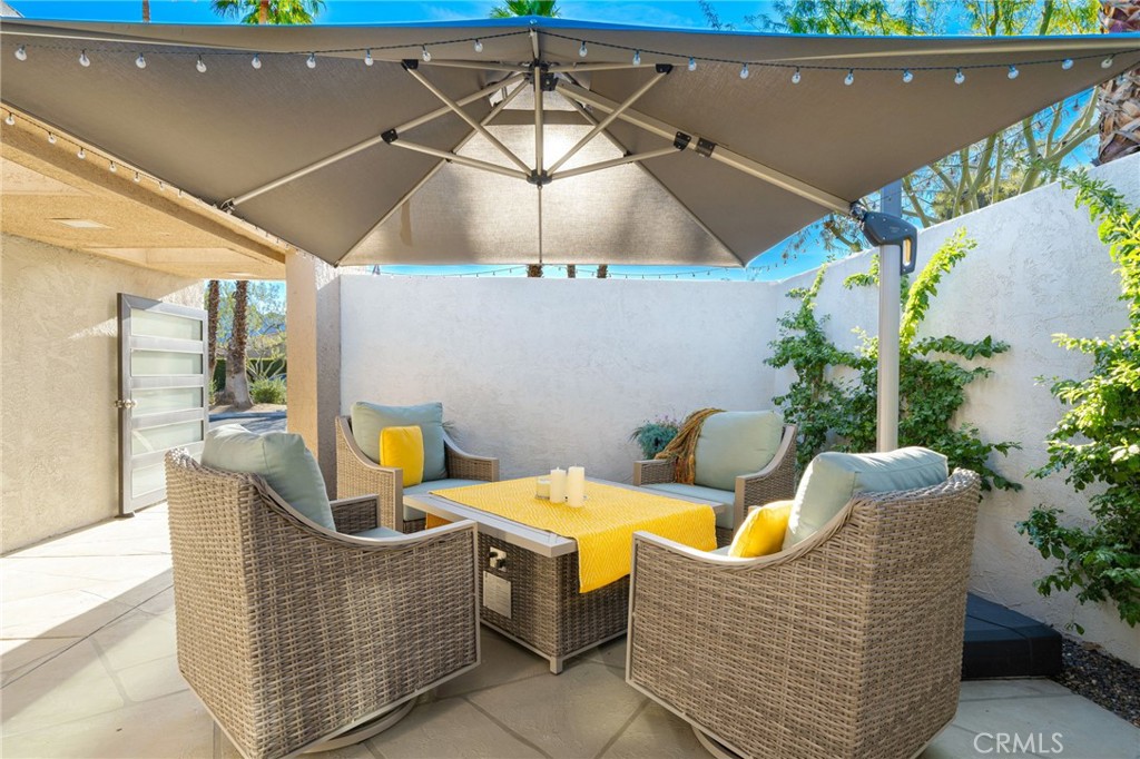 48895 Mariposa Drive