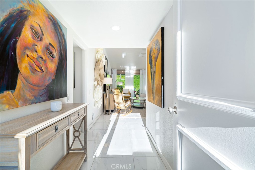 48895 Mariposa Drive