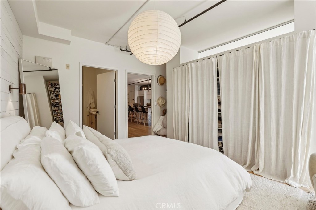 4115 Glencoe Avenue 308