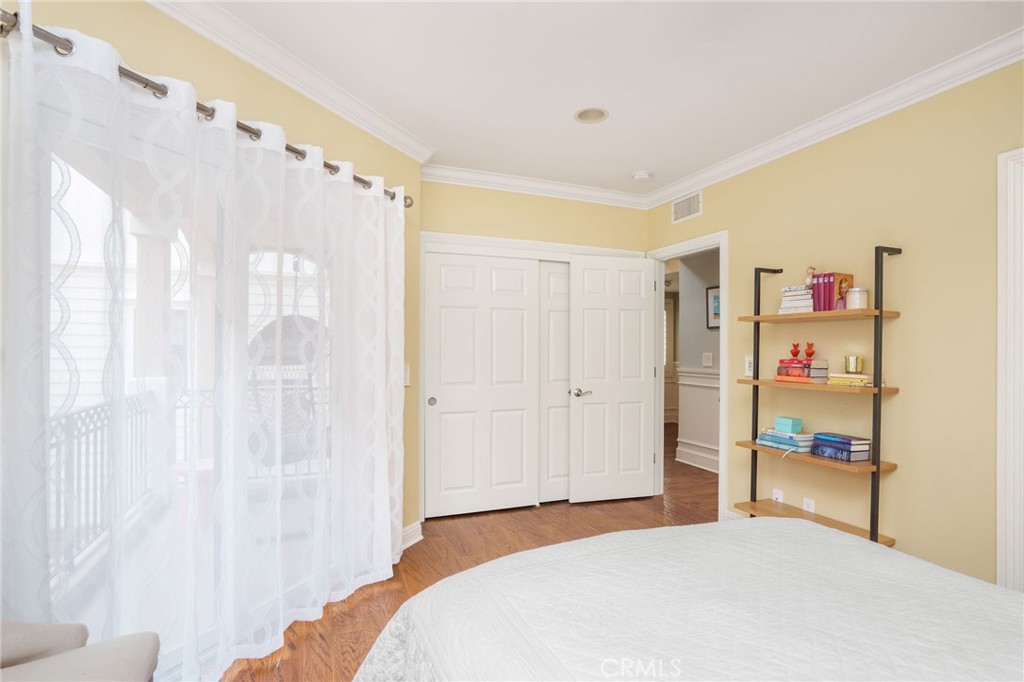617 Crest Drive