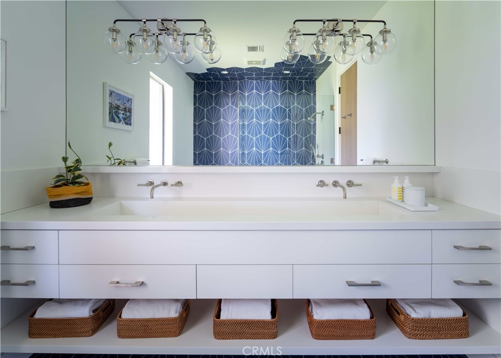 72840 Calle De La Silla