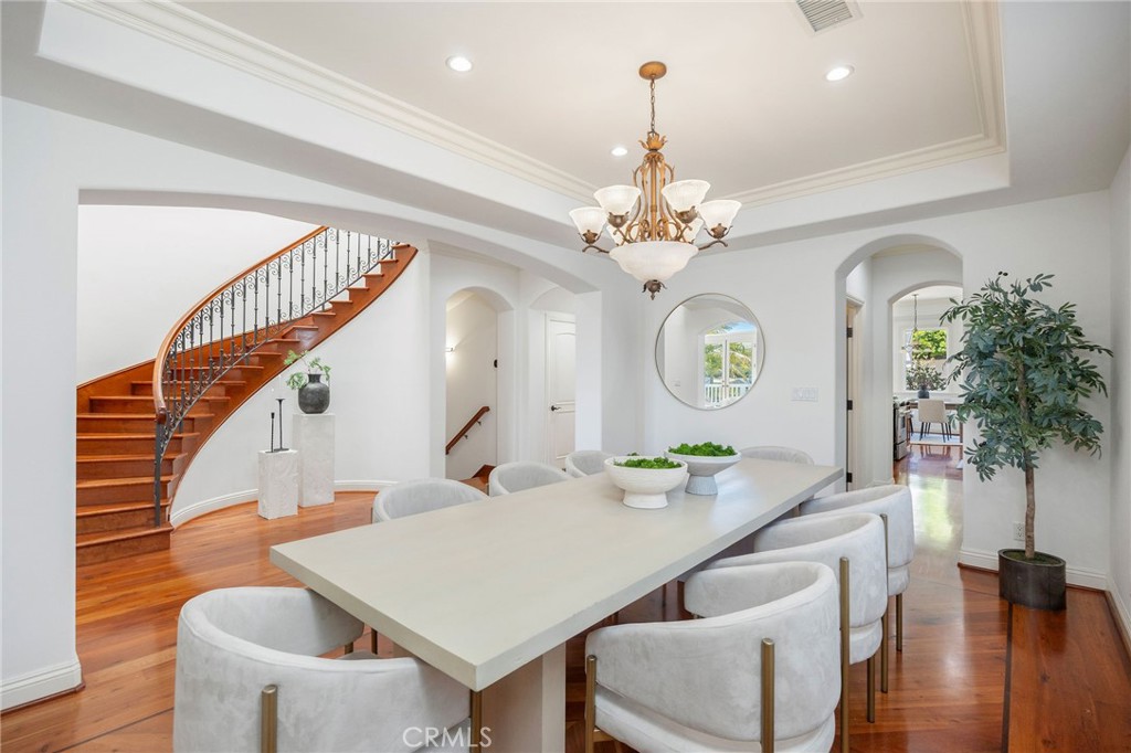 721 Marine Avenue