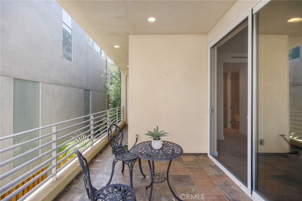 2303 Vista Drive