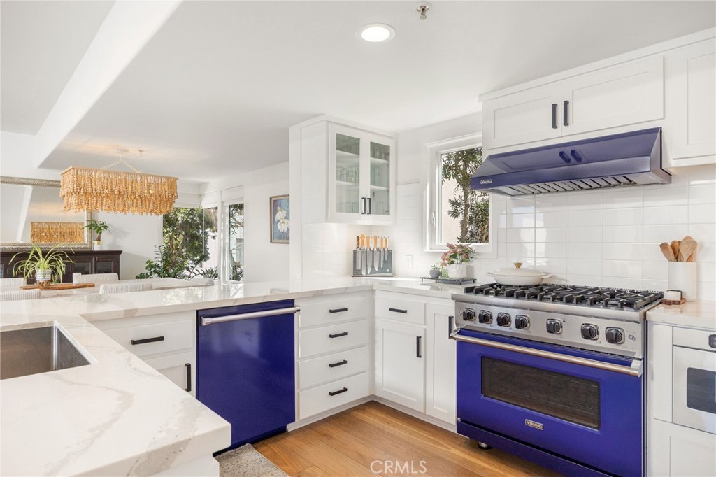 647 2nd Street