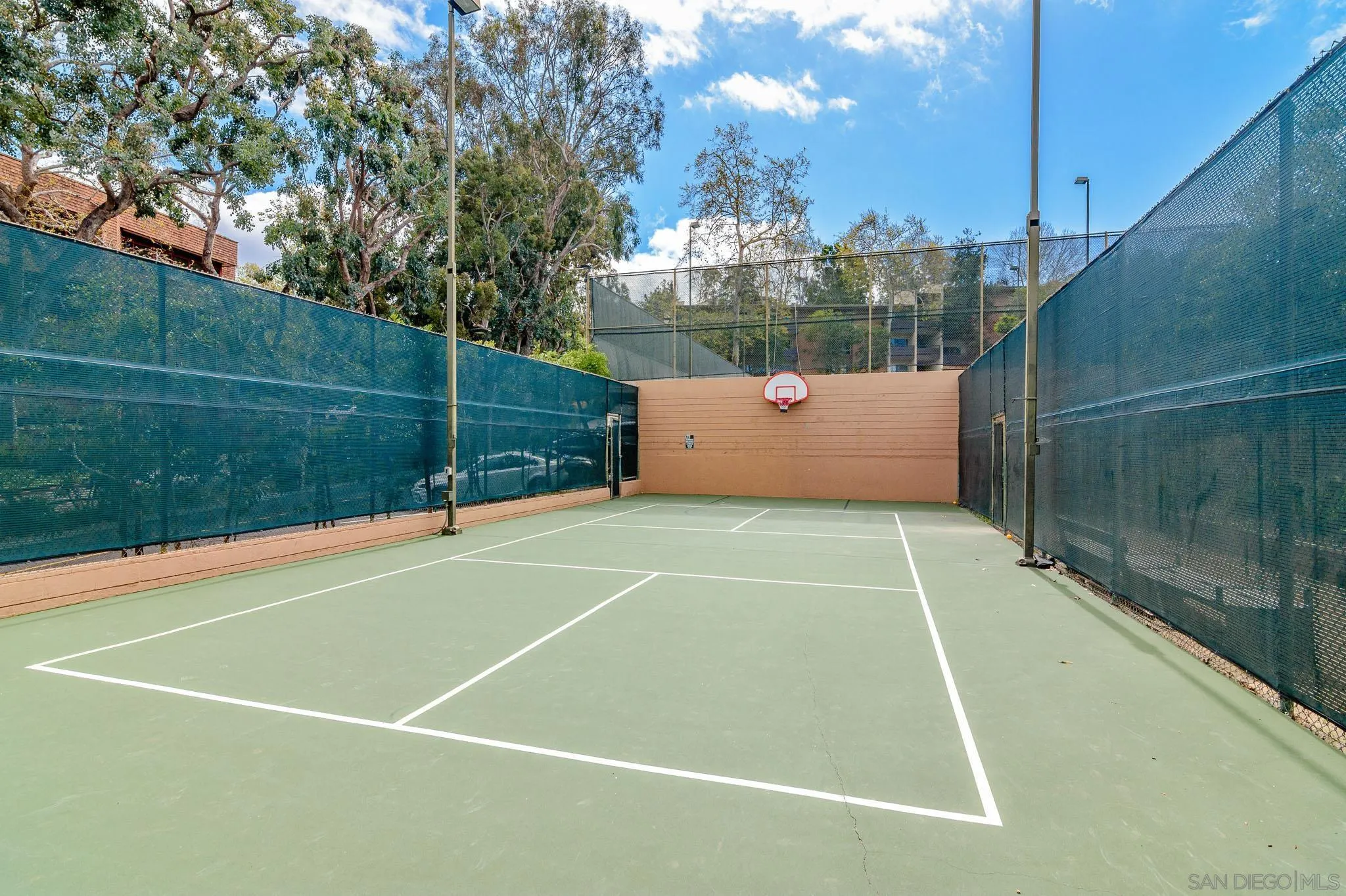 1621 S Hotel Circle Unit E120