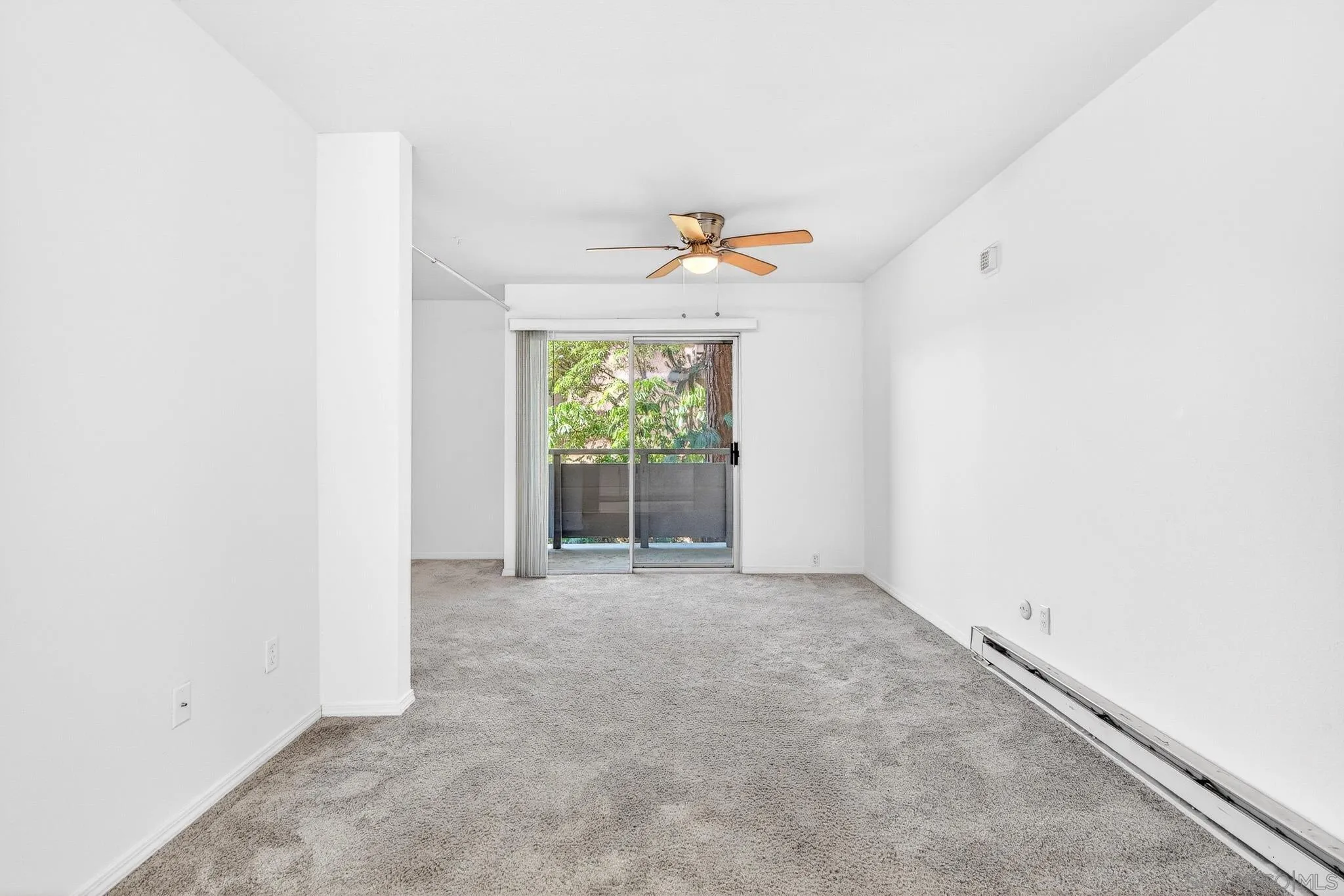 1621 S Hotel Circle Unit E120