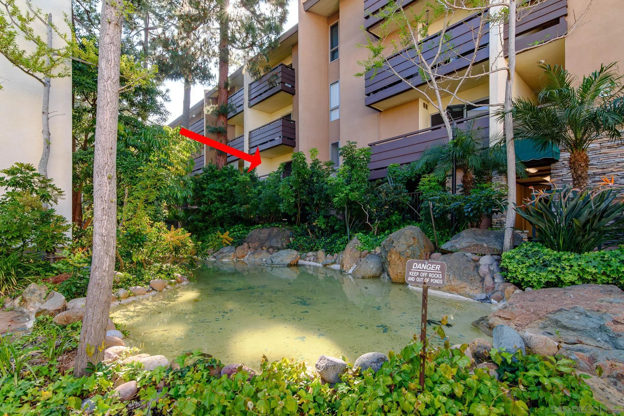 1621 S Hotel Circle Unit E120