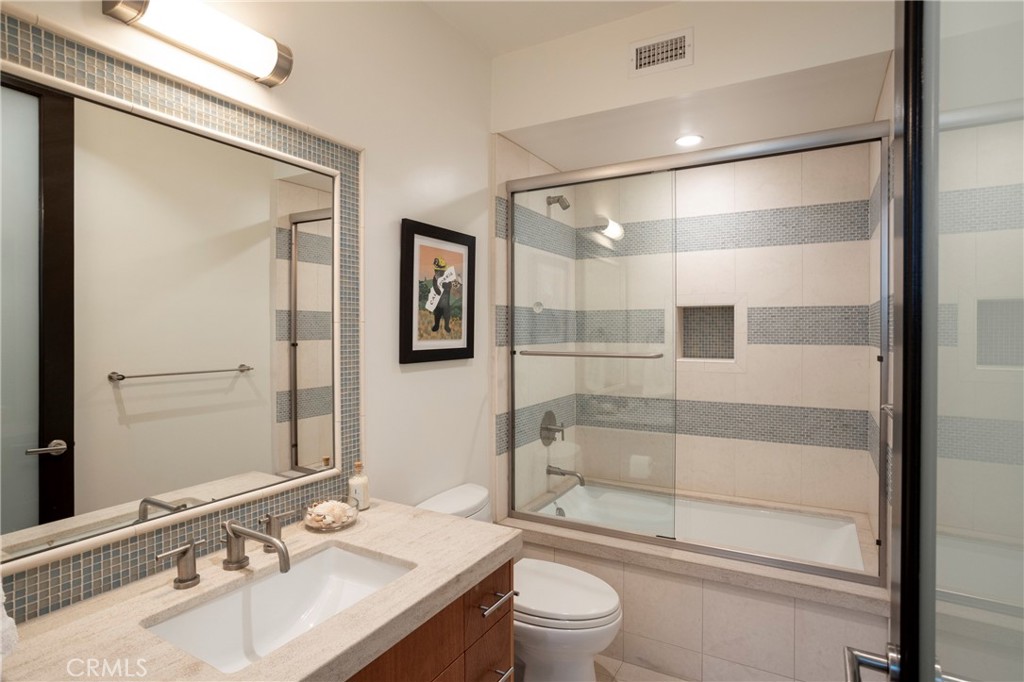 1580 Sunset Ridge Drive