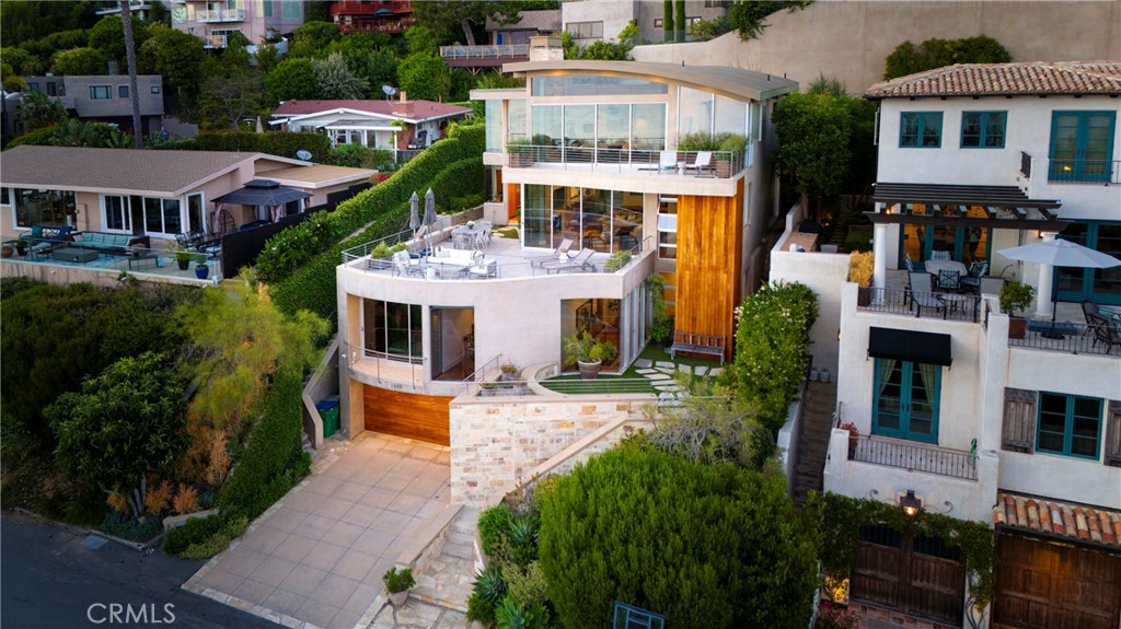 1580 Sunset Ridge Drive