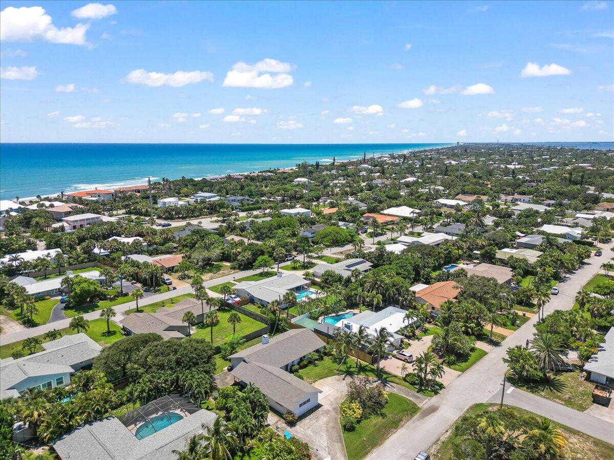 309 Banyan