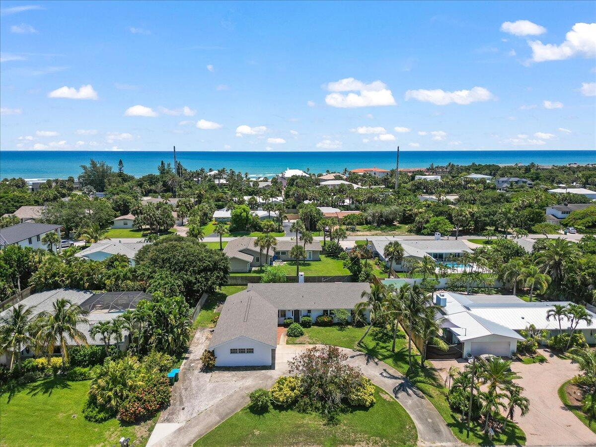 309 Banyan