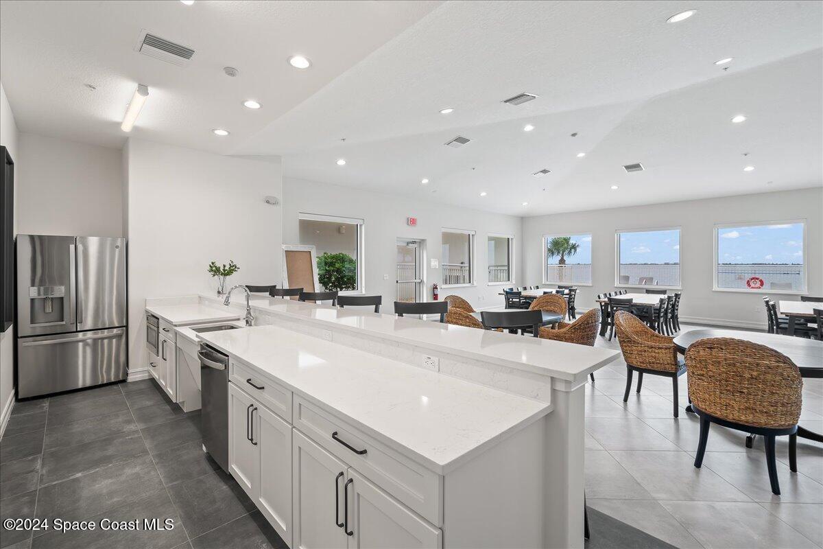 1465 S Harbor City Boulevard, 603