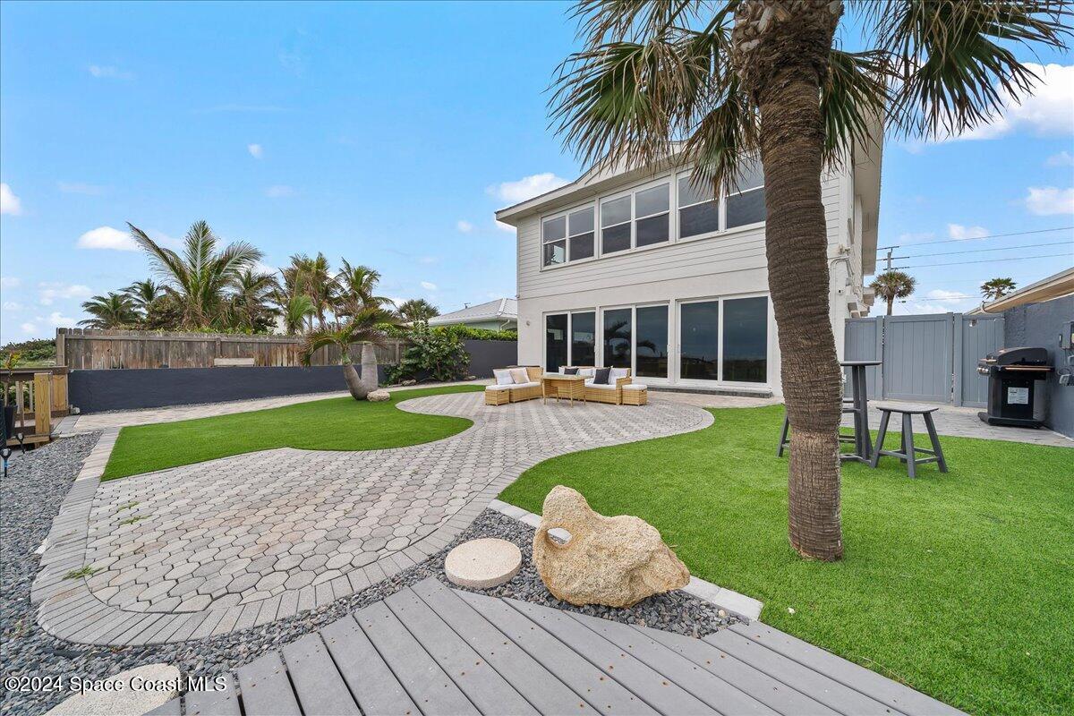 645 S Atlantic Avenue