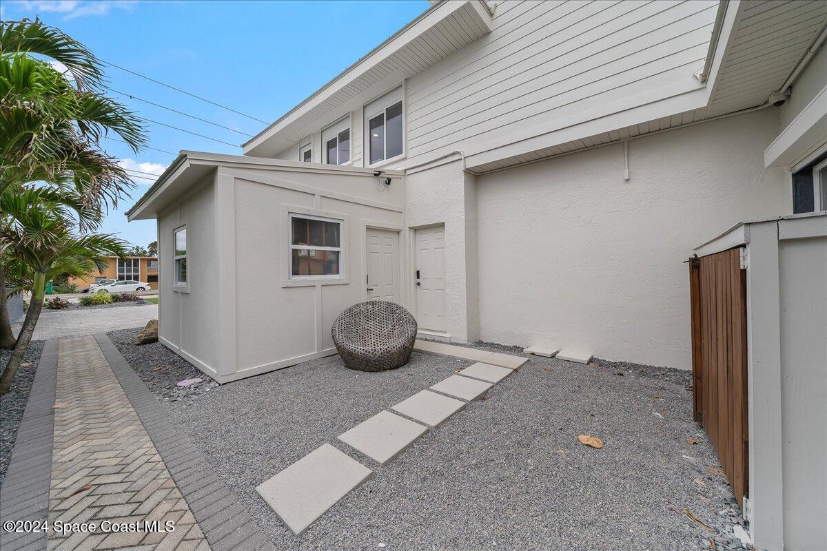 645 S Atlantic Avenue