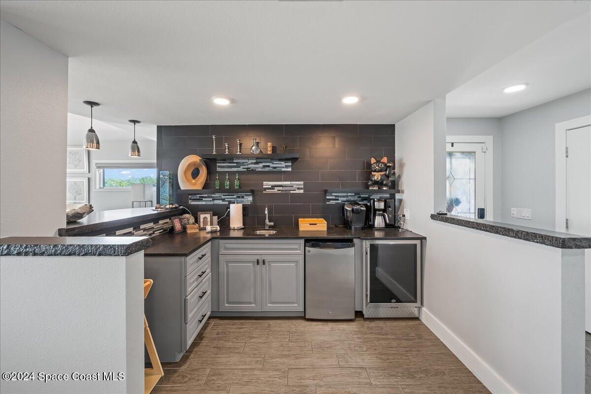 645 S Atlantic Avenue